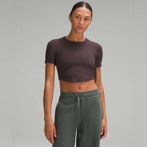 Lululemon Hold Tight Cropped T-Shirt Espresso